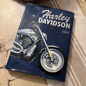 Harley-Davidson Illustrated History Hardcover Coffee Table Book